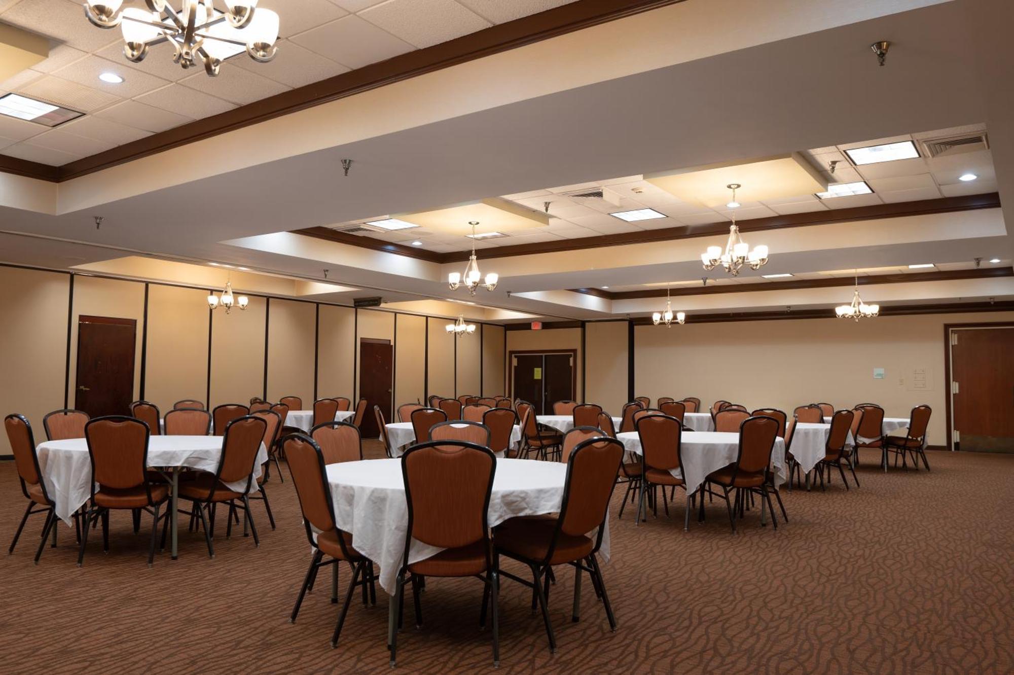Quality Inn & Suites Downtown Mansfield Eksteriør billede